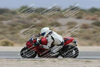 media/May-05-2025-Moto Forza (Mon) [[3c1838c5e5]]/2-B Group/Session 3 (Panning Test Turn 14 Inside)/